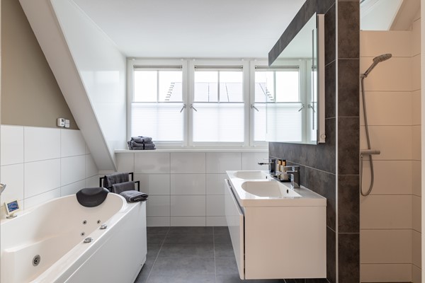 Medium property photo - Iepenlaan 39, 4254 AZ Sleeuwijk